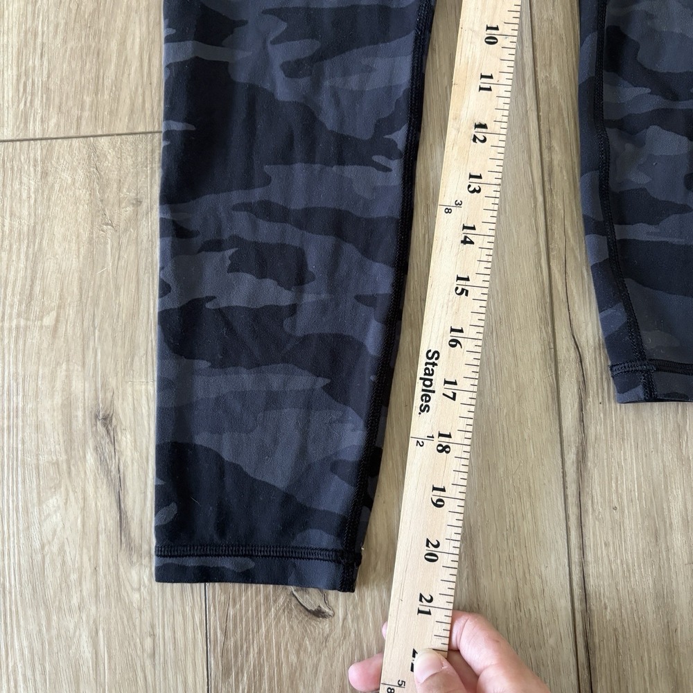 Athleta Elation 7/8 Tight Black Gray Camouflage Leggings Women's SP Stretch Logo - Picture 2 of 7
